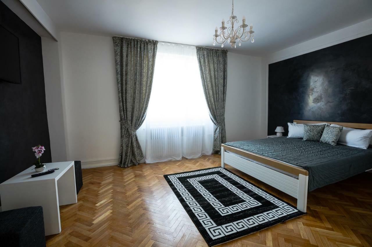 סיביו White Spacious Apartment מראה חיצוני תמונה